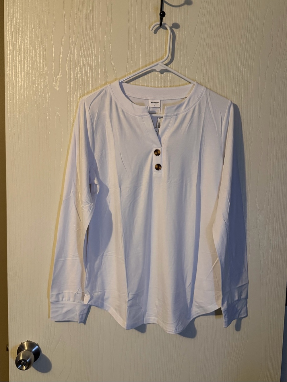 Women’s White Long Sleeve Henley Top with Button Placket Size Medium